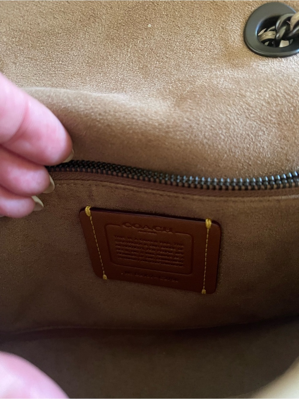 Coach Beige and Tan Leather Shoulder Bag with Floral Turnlock - Picture 3 of 5